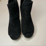 Vince Camuto Vince Camaro Wilian Open-toe Suede Bootie in Black Photo 3