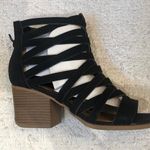 Qupid Black Strap Sandals Photo 0