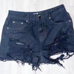 Boohoo Distressed Shorts S:6🌸 Photo 0