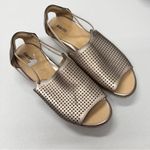 Earth Gold Leather Laser Cut Comfort Flats Womens 10 Sandals Beachy Slip On Photo 8