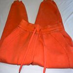 Lululemon Scuba High-Rise Jogger Photo 2