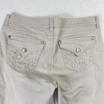 Nine West Jeans Capri Size 8/29 Missy Embroidered Rhinestone Back Pocket Photo 3