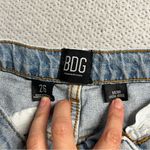 BDG ⭐️  Urban Outfitters High Rise Distressed Ripped Mom Jeans Size 26 EUC Photo 1