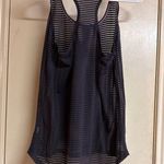 Athletic Black & White Striped Dry Photo 2