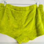 Dr. Seuss  The Grinch Fuzzy Shorts  Photo 2