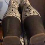 True Craft Sexy Snakeskin 2” Heel Booties Size 8M Photo 8