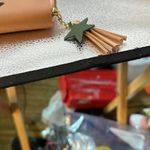 Brand new billfold kitties face. Has a butterfly on the front Photo 2