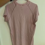Lululemon  shirt  Photo 1