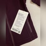 Lululemon  NWT Define Cropped Jacket Full Zip Plum Color Size 6 Photo 5