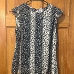 Elle  women’s floral striped sleeveless top size medium. Photo 0