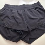 Lululemon Hotty Hot Short 2.5” Size 8 Photo 0