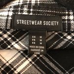 Streetwear Society  Womens Button Down Shirt Side Slits Plaid Black White M Photo 2