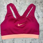 Nike  sports bra Photo 1
