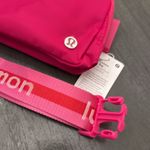 Lululemon Everywhere NWT Belt Bag Sonic Pink Fannie pack Photo 2