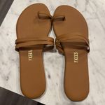 Tkees Toe Ring Sandals Photo 0