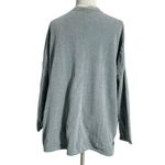 MarlaWynn Small Button Photo 3