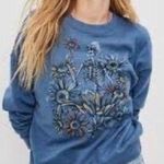 American Eagle  skeleton sunflower spooky sweatshirt size XS Photo 0