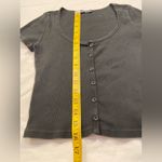 Brandy Melville Brandy Melville short Sleeve, Black Ribbed, scoop Neck Tee, one size Photo 3