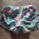 Lilly Pulitzer Shorts Photo 3