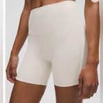 Lululemon  Align Light Ivory/White High-Rise Side-Stripe Short 6” Size 10 Photo 0