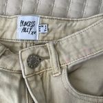 Princess Polly  Mom Short Photo 1