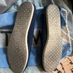 Toms Slip-ons Photo 2