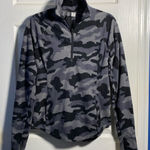 Old Navy Camouflage Fleece Pullover Small Tall Photo 0