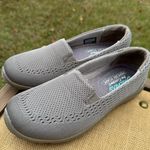 Skechers  Air Cooled Memory Foam Slip-On Women's Shoes Size 7.5 Photo 0
