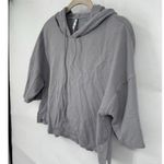 Fabletics Ashley Dove Gray Short Sleeve Hoodie Women XS Cropped Athleisure Photo 6