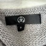 Missguided  Brushed Off The Shoulder Jumper Sweater in Gray Photo 3