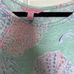 Lilly Pulitzer  Top Size XS Mikela Minty Fresh Fansea Print 100% Linen Excellent Photo 3