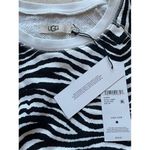 UGG NEW  Zebra Print‎ Crewneck Sweatshirt Long Sleeve Pullover XS Photo 1