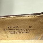 Alegria  Keli PRO Brown Emboss Paisley Photo 9