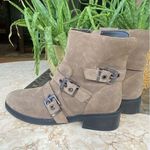 Kendall + Kylie  size 6 womens suede ankle boots 
New (without tags) Photo 0