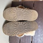 UGG  Bailey Button Short Shearling Boots Booties Classic Chestnut Color - size 8 Photo 10