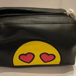 Olivia Miller NWT  Heart toiletry/ make up bag Photo 0