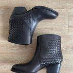 Bottega Veneta Edoardo Intrecciato Jungle Calf Western Ankle Boot in Black Leather Size 38 Photo 3