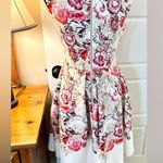 JUST TAYLOR Scuba Floral Pleated Dress with Exposed Back Zip and Pockets Sz 2 Pink Photo 6