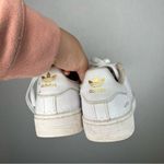 Adidas  | White Lace Up Sneaker Shoe Woman’s 8.5‎ Superstar Photo 3