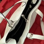 Tahari  White Shoulder‎ Bag Photo 3