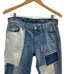 Gap  1969 Girlfriend Patch Drift Jeans In Light Indigo Photo 2