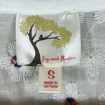 Fig & Flower Blouse Womens S White Embroidered Floral Peasant Boho Cottagecore Photo 6