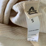 Keiki Kona  Sweater Small Cream Cropped Textured Cozy Minimalist Photo 5