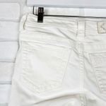 Miss Me Jeans Women's 28 White Embroidered Floral Boyfriend Capri Cropped Photo 9