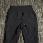 Alo Yoga  High-Waist Cargo Legging Photo 2