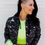 Celestial Bodiez cropped camo denim hoodie jacket distressed size medium excelle Black Photo 0