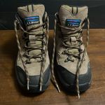 L.L.Bean  woman’s sz 8 waterproof hiking boots Photo 1
