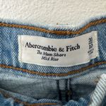 Abercrombie & Fitch •  • Women’s The Mom Short Mid Rise Size 30 Size 10 Photo 2