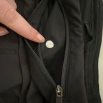 Lululemon Hotty Hot Short II 2.5” Black Photo 2