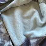 Lululemon Loungeful Cropped Hoodie size 6 Photo 4